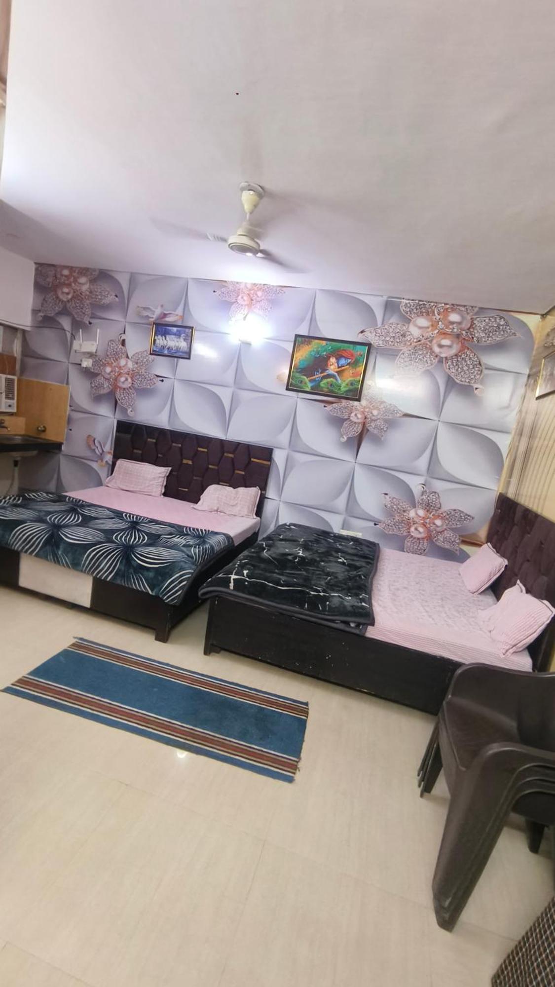 Apartment Omaxe Eternity 1